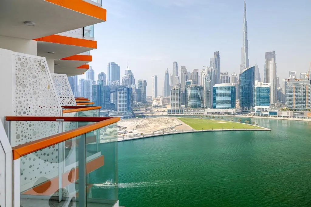 STUDIO DELUXE WITH VIEWS Room, Unlock Waters Edge, Dubai