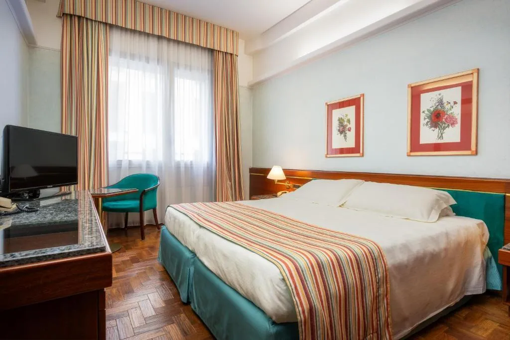 TRIPLE DELUXE Room, Hotel Crivi's, Milan