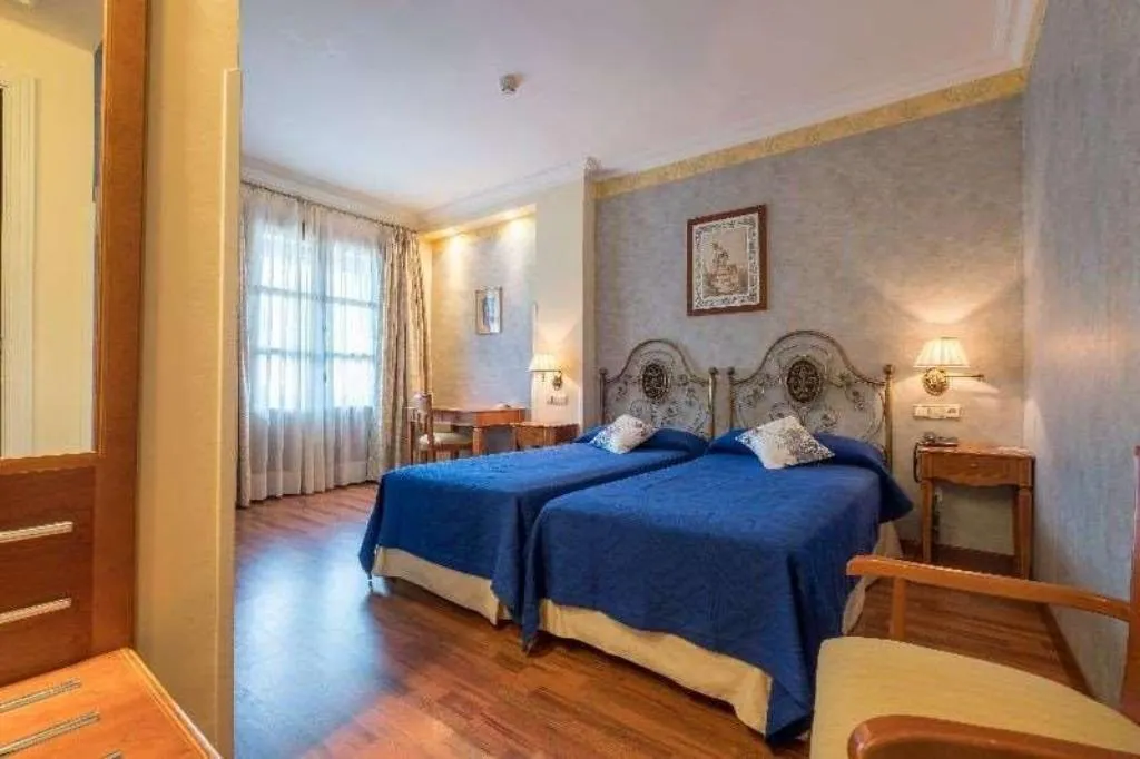 Room, Condesa de Chinchon, Madrid