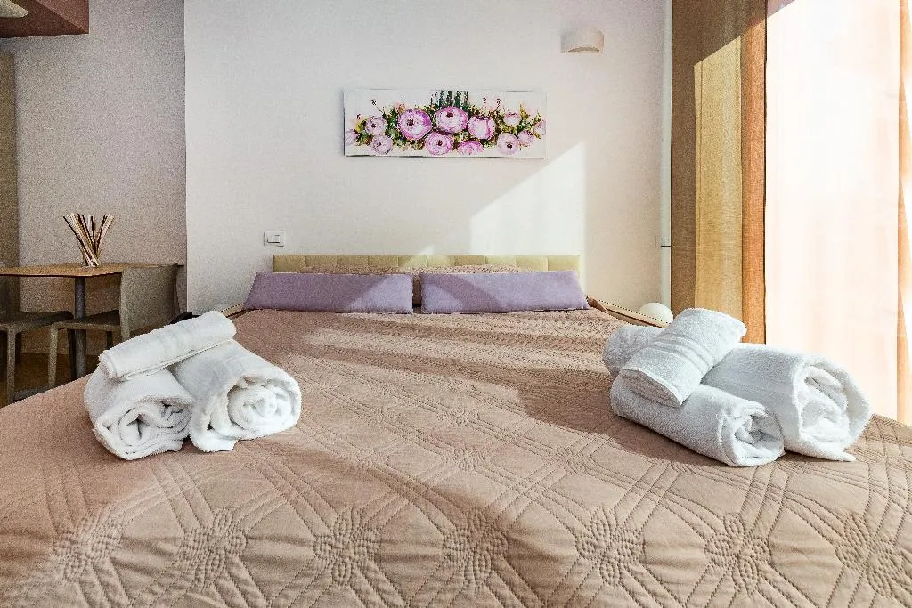 DOUBLE CLASSIC Room, Zeus Residence Hotel - ApartHotel, Catania