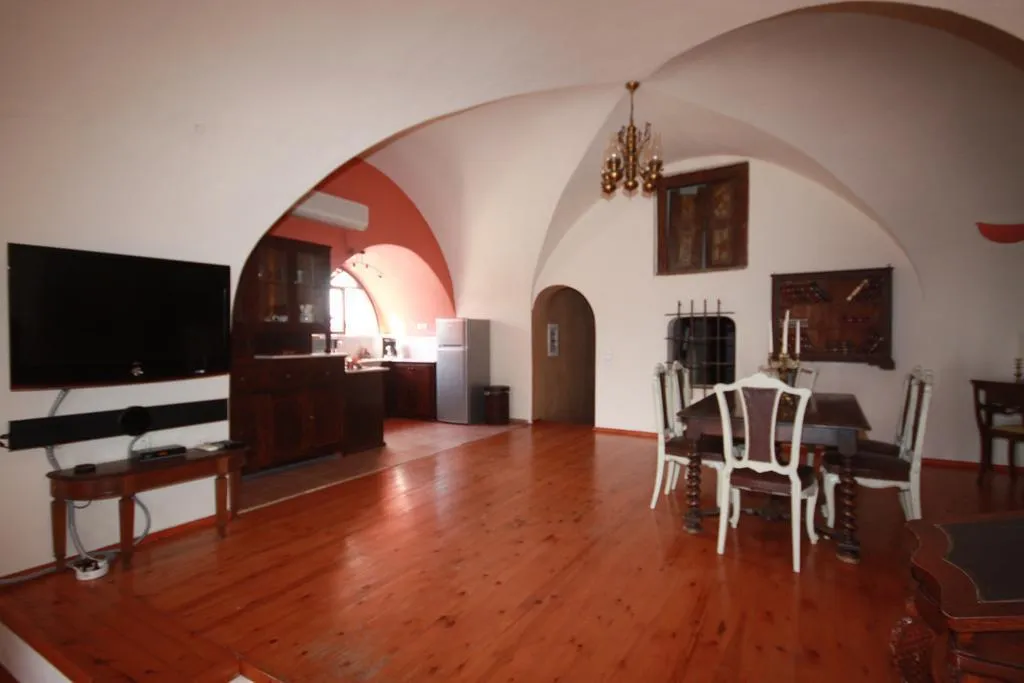 Lobby, Lava Suites & Lounge, Santorini