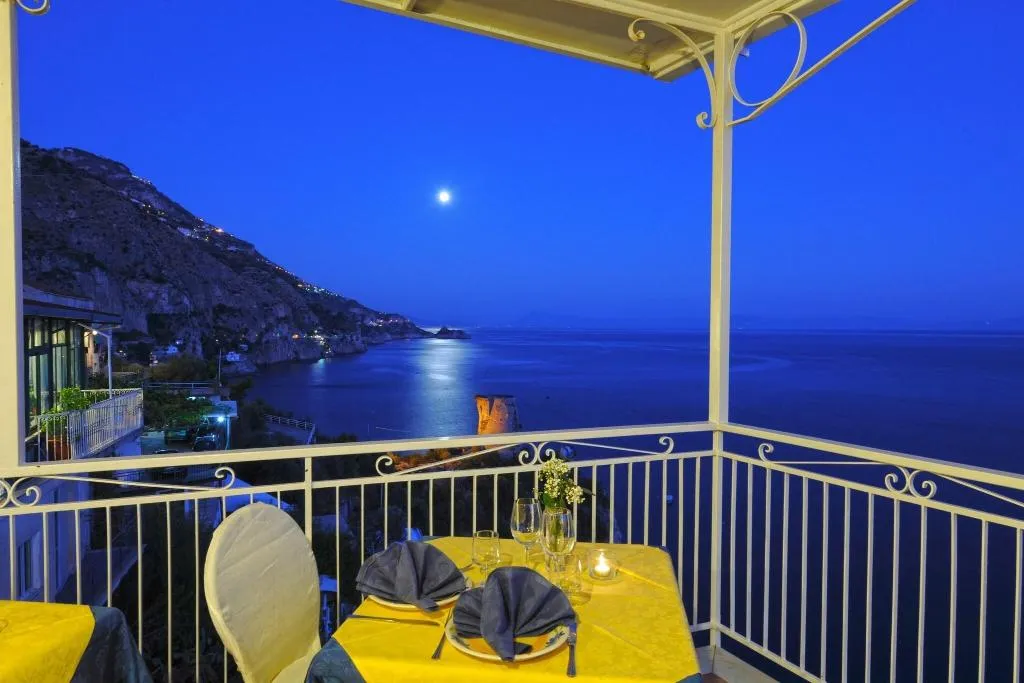 Terrace, Torre Saracena, Naples