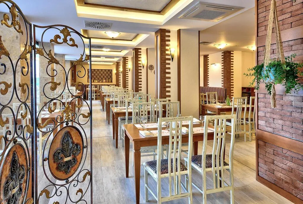 Restaurant, Grifid Hotel Metropol, Varna
