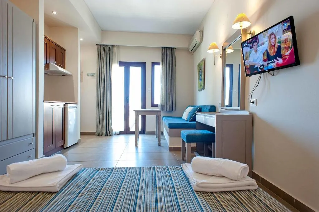 Room, Frideriki Studios & Apartments, Crete