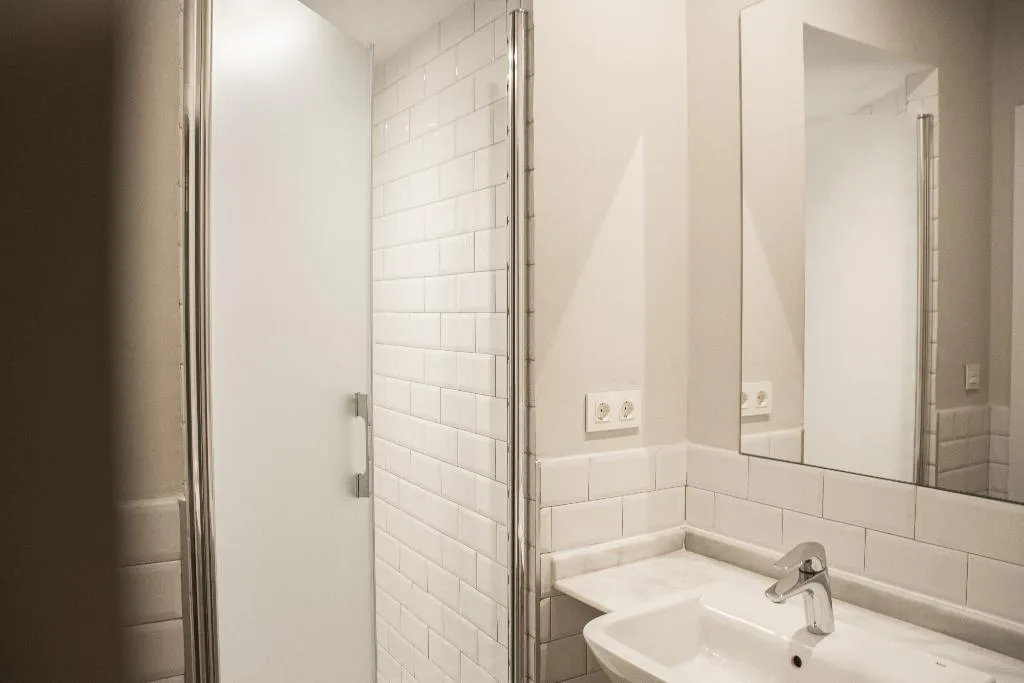 Bed in dormitory CAPACITY 8 Room, Room Salvador, Seville