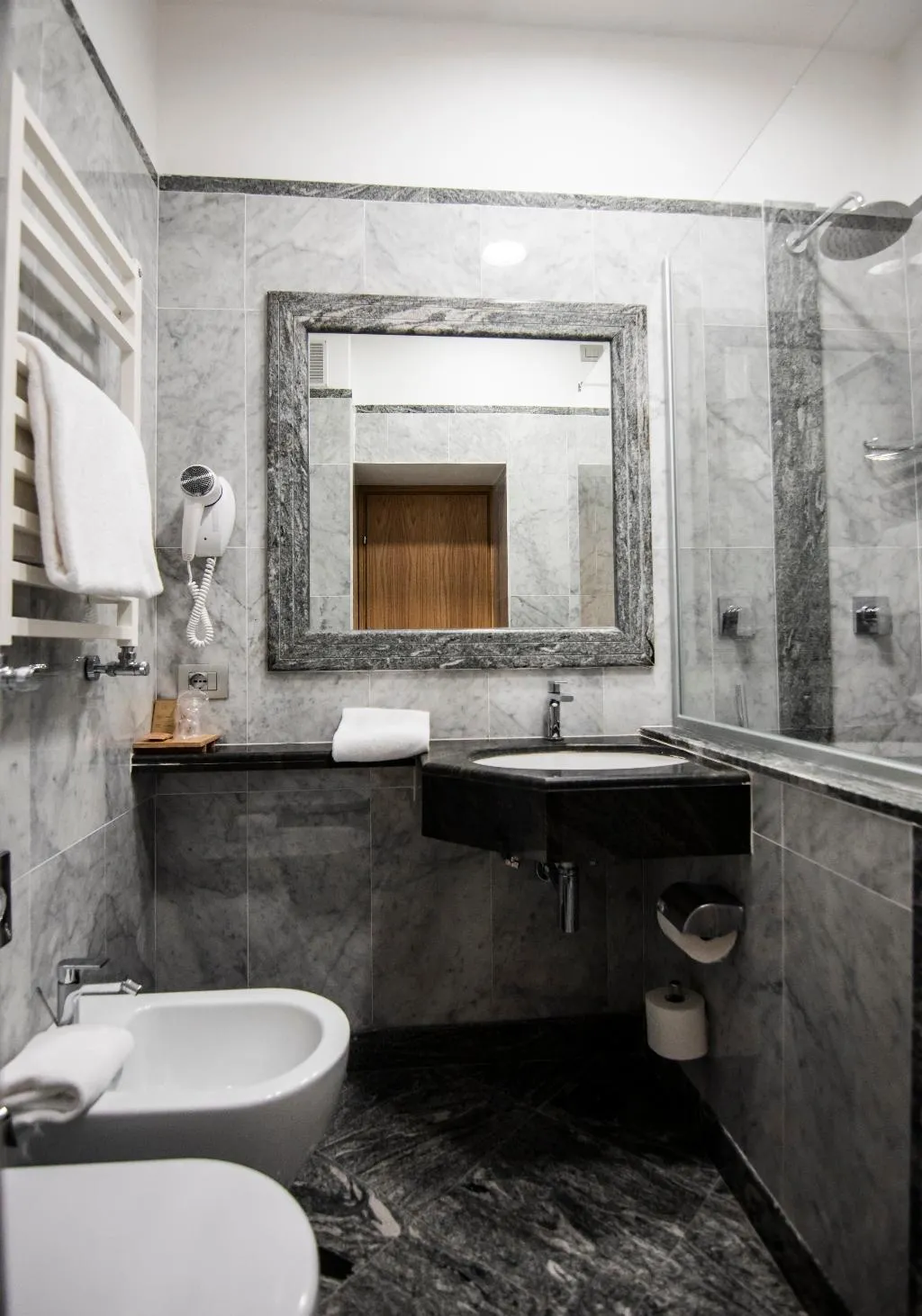 DOUBLE BASIC Room, Giolli Nazionale, Rome
