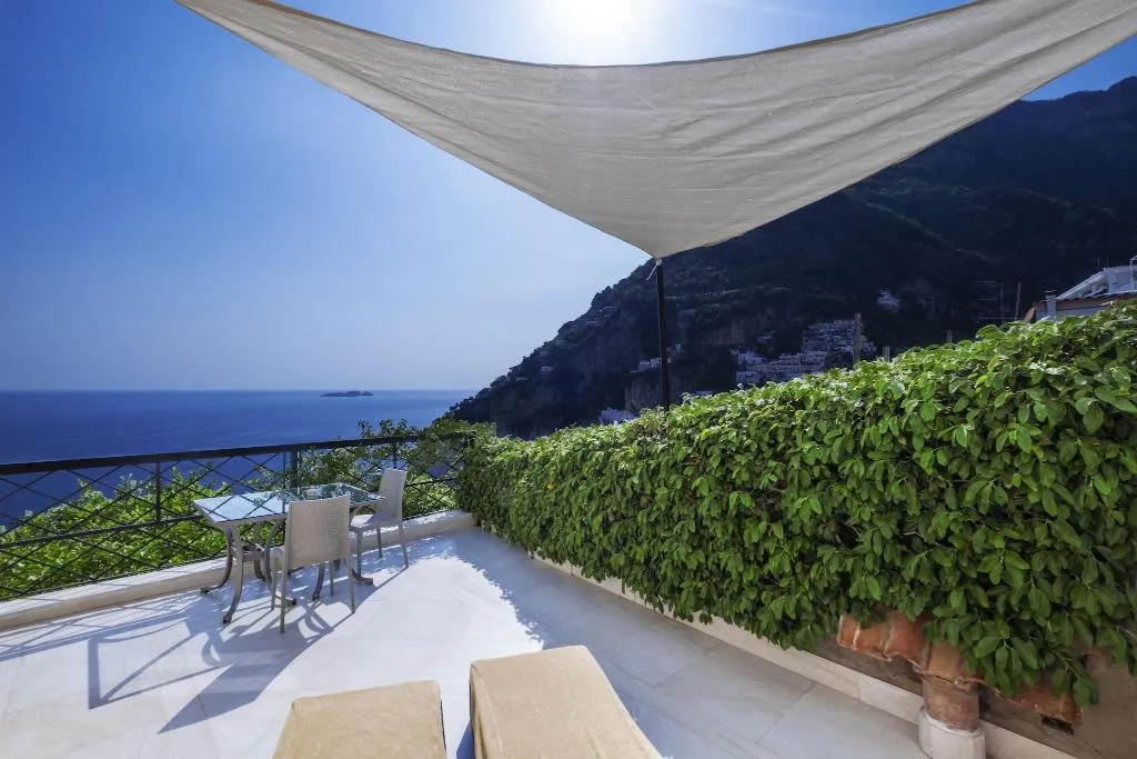 TWIN SEA VIEW WITH BALCONY Room, Villa Magia, Naples