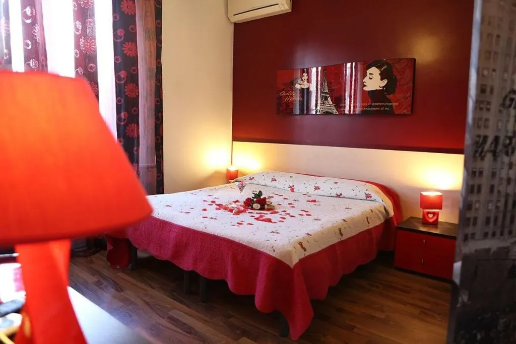 Room, Le 3 B, Catania