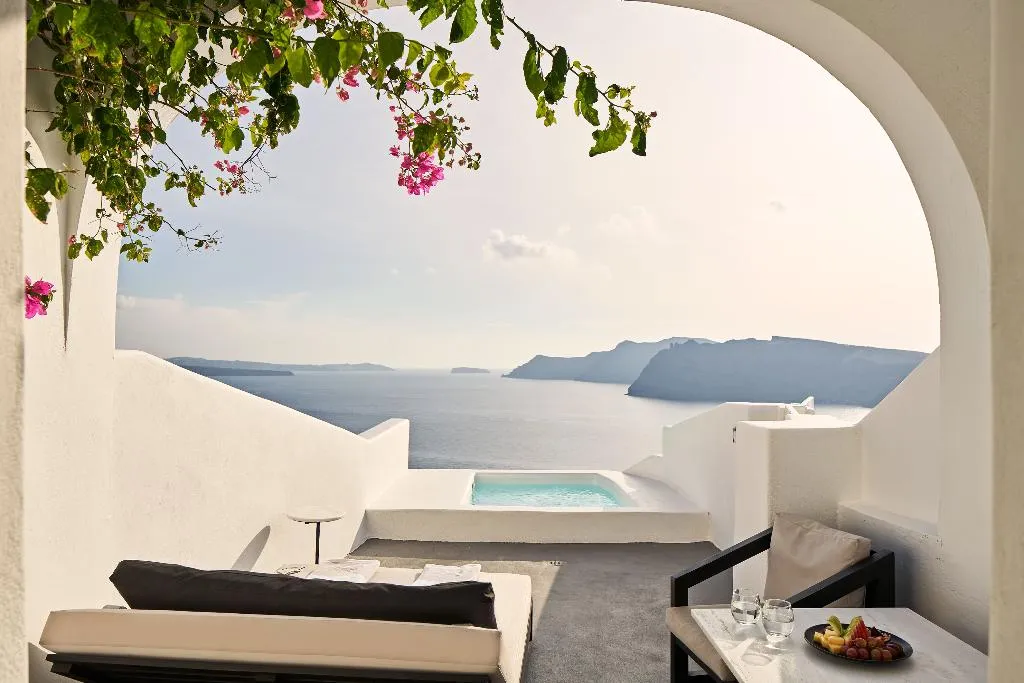 SUITE HONEYMOON Room, Charisma Suites, Santorini