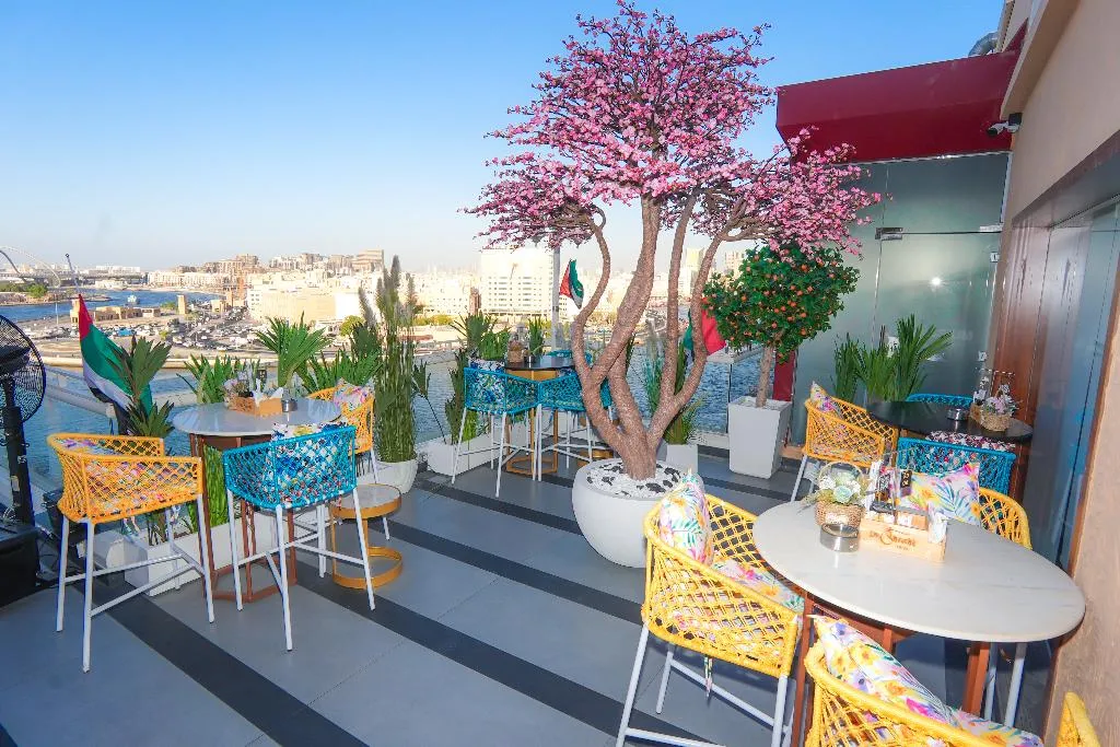 Terrace, Concorde Creek View Hotel, Dubai