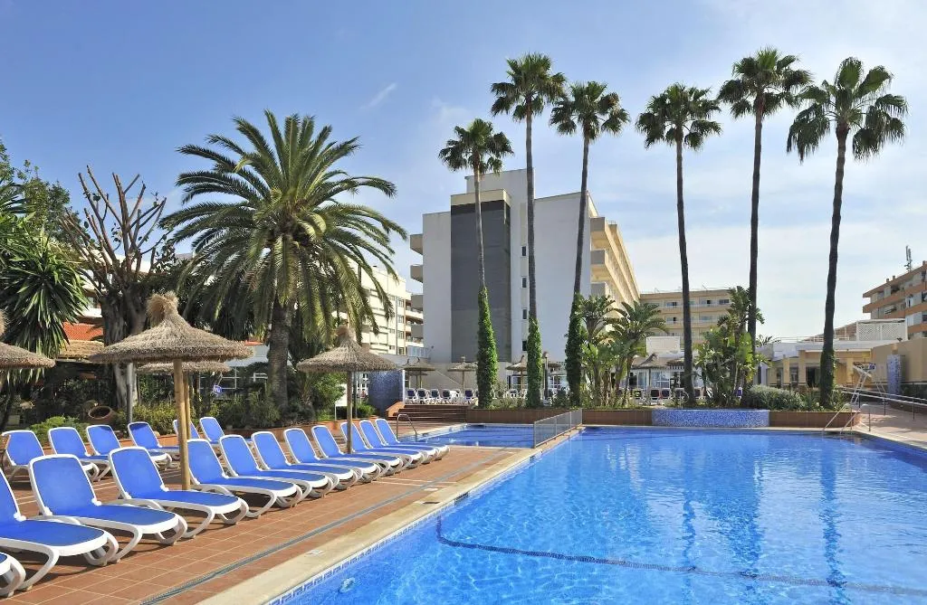 Sports and Entertainment, Globales Resort - Santa Ponsa Park, Majorca