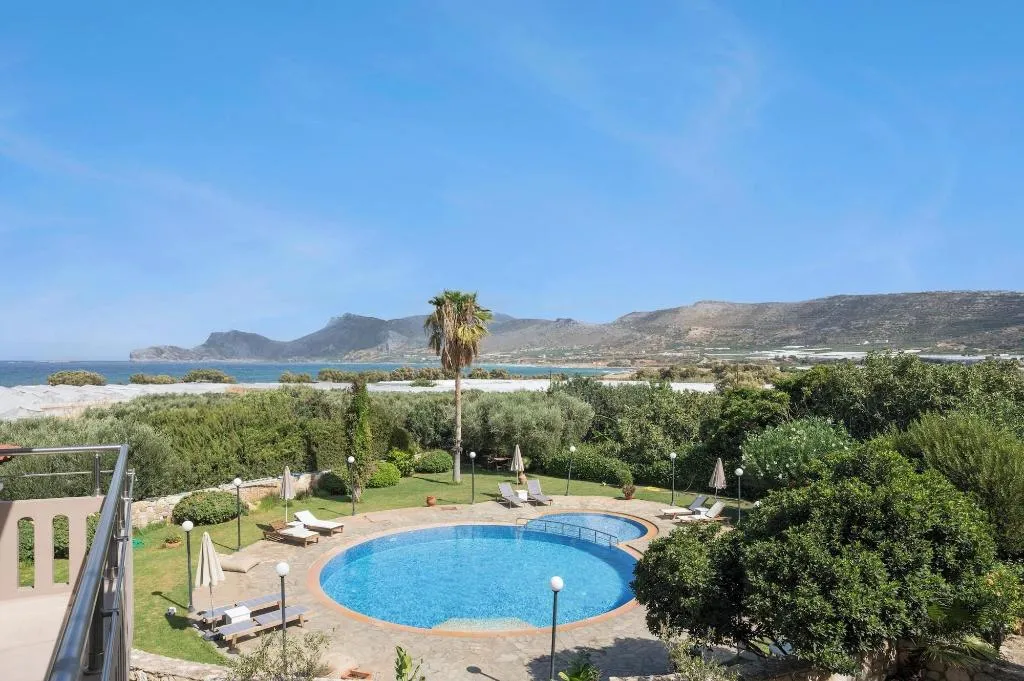Room, Petritos Rooms And Studios, Crete