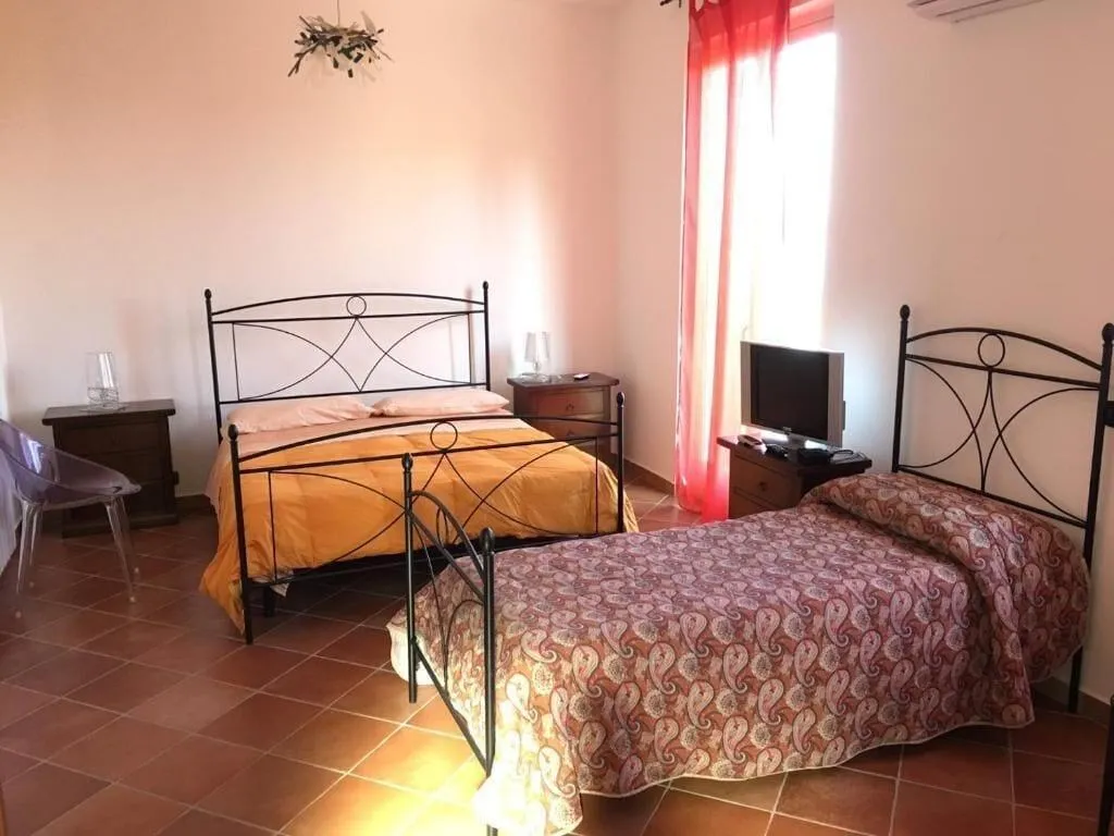 Room, B&B villa zia Febronia, Catania