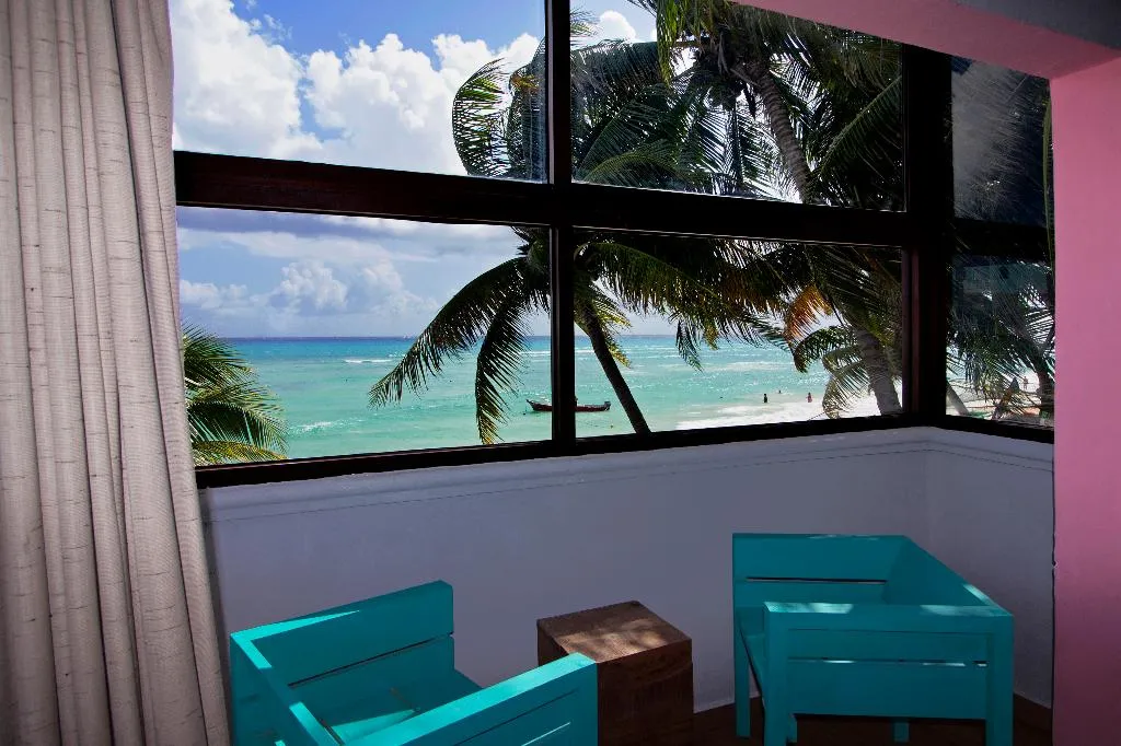 SINGLE OCEAN FRONT KING BED Room, All Riviera, Playa Del Carmen