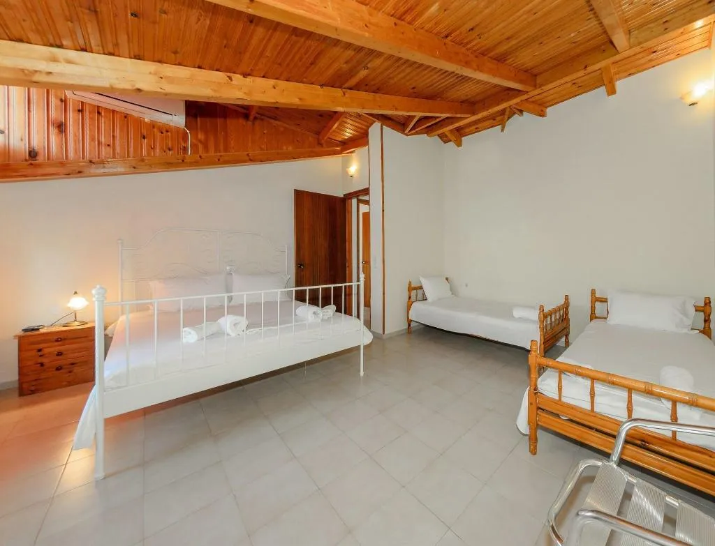 Room, Denise Studios & Apartments, Zante