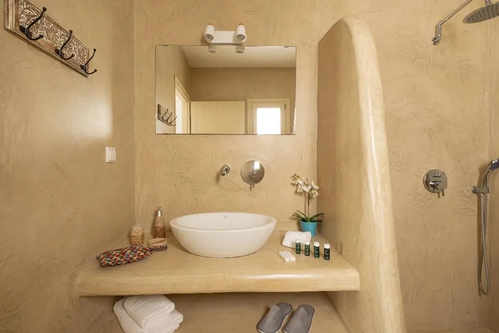 VILLA WITH PRIVATE POOL Room, White Orchid Villa, Santorini