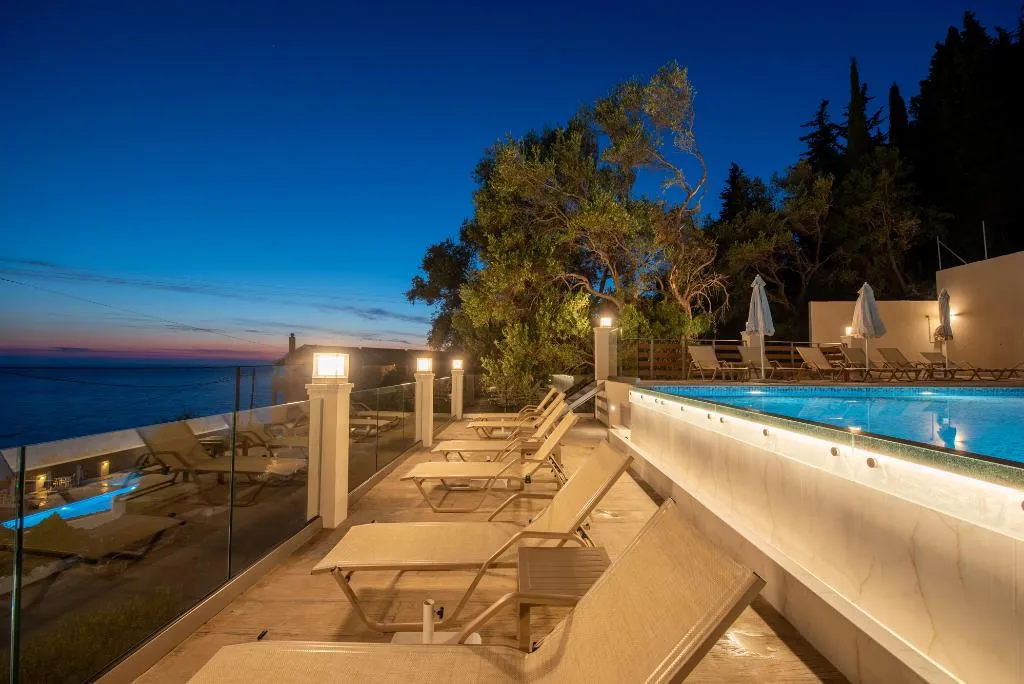 Pool, Mazis Apartments, Corfu