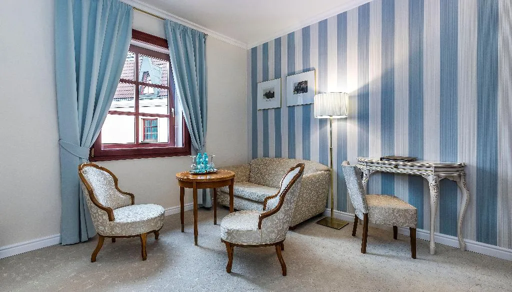 DOUBLE LUXURY ONE BEDROOM Room, Hotel Hoffmeister, Prague