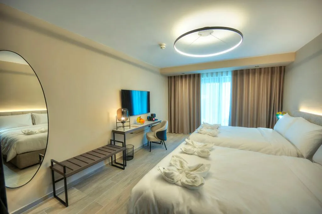 FAMILY ROOM WITH BALCONY Room, Aste Hotel, Malta