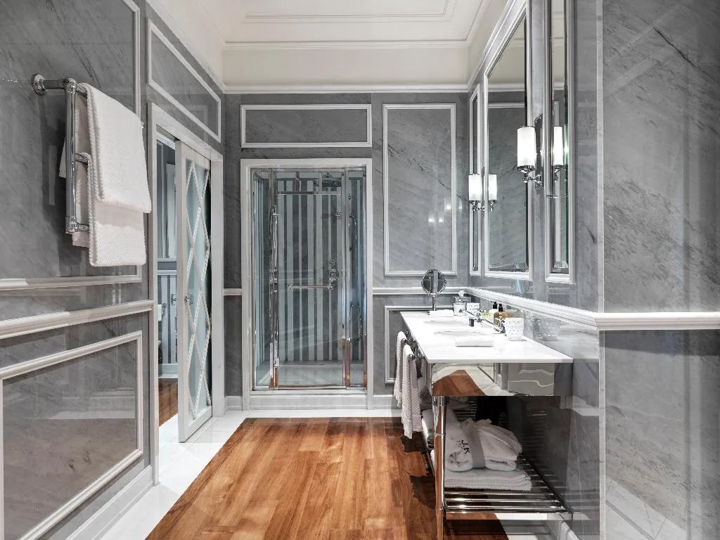 Room GRAND DELUXE Room, J.K. Place Roma - The Leading Hotels o/t World, Rome