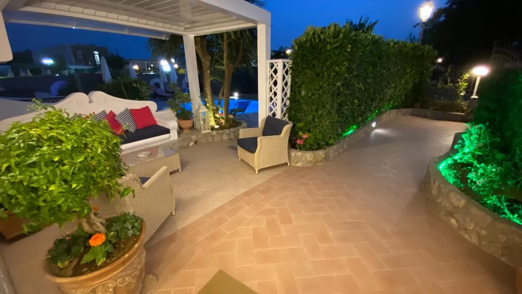 Terrace, Bougainville Luxury Boutique Hotel, Naples