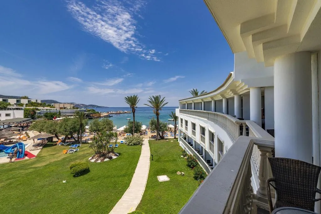 Room, Samara, Bodrum