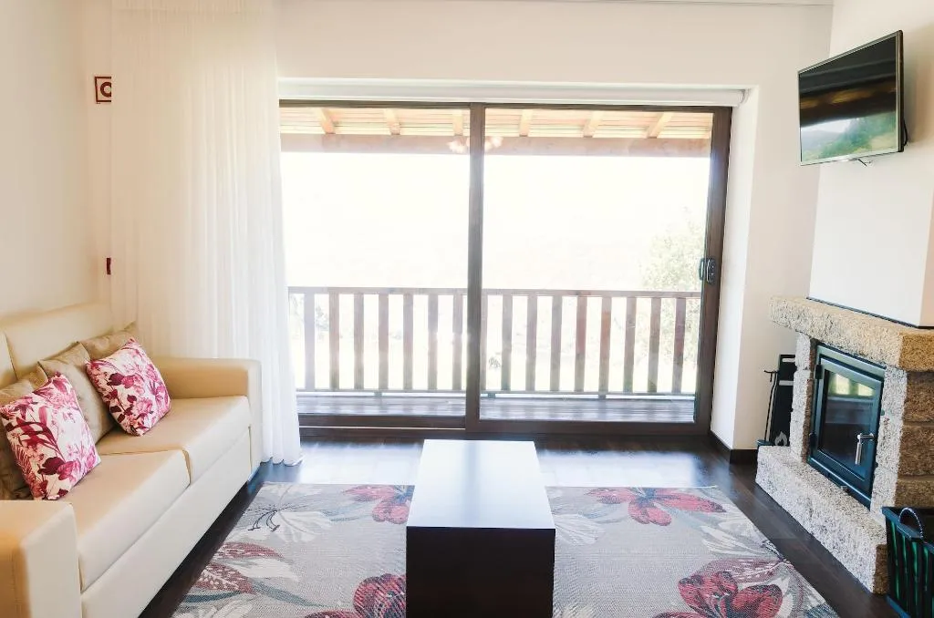 Room, Pousadela Village, Porto