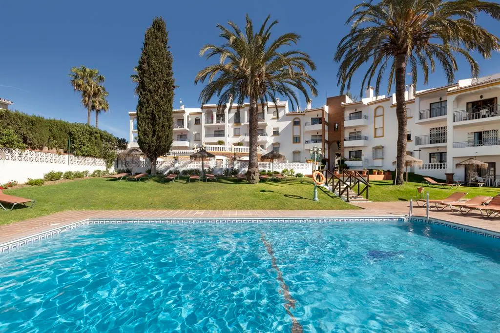 Pool, Crown Resorts Club La Riviera, Costa Del Sol