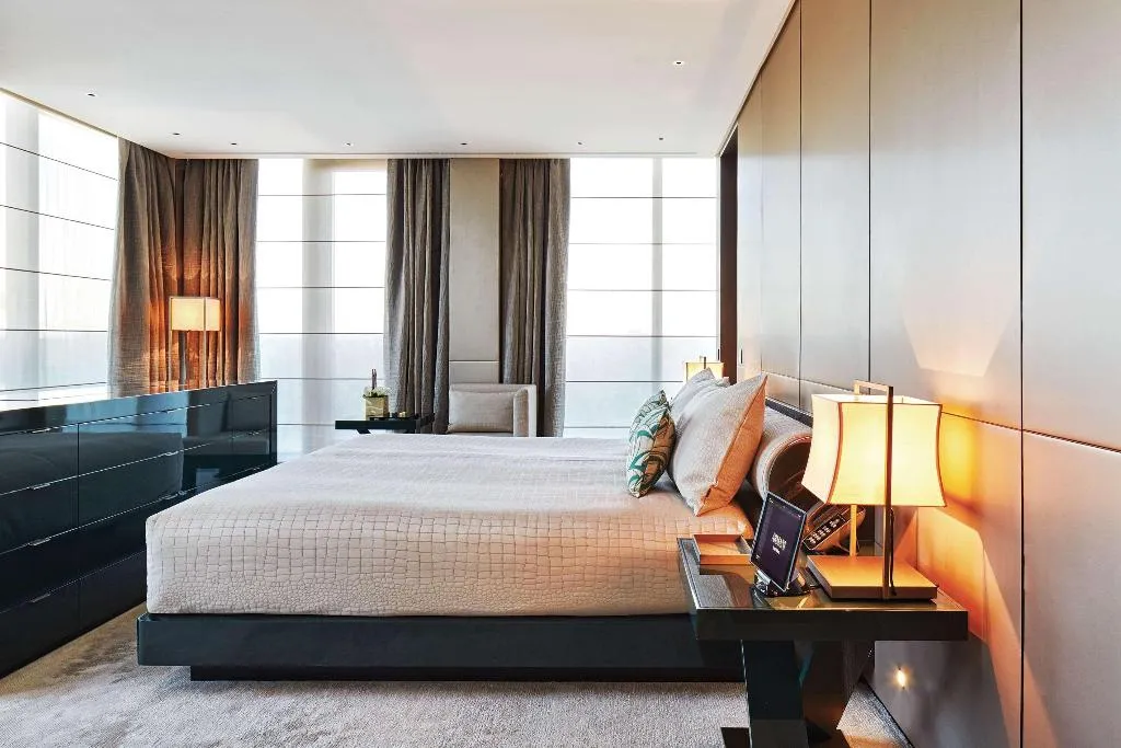SUITE STANDARD Room, Armani Hotel Milano, Milan