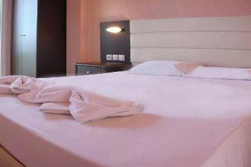 TRIPLE STANDARD Room, Kassandra Bay Village, Halkidiki