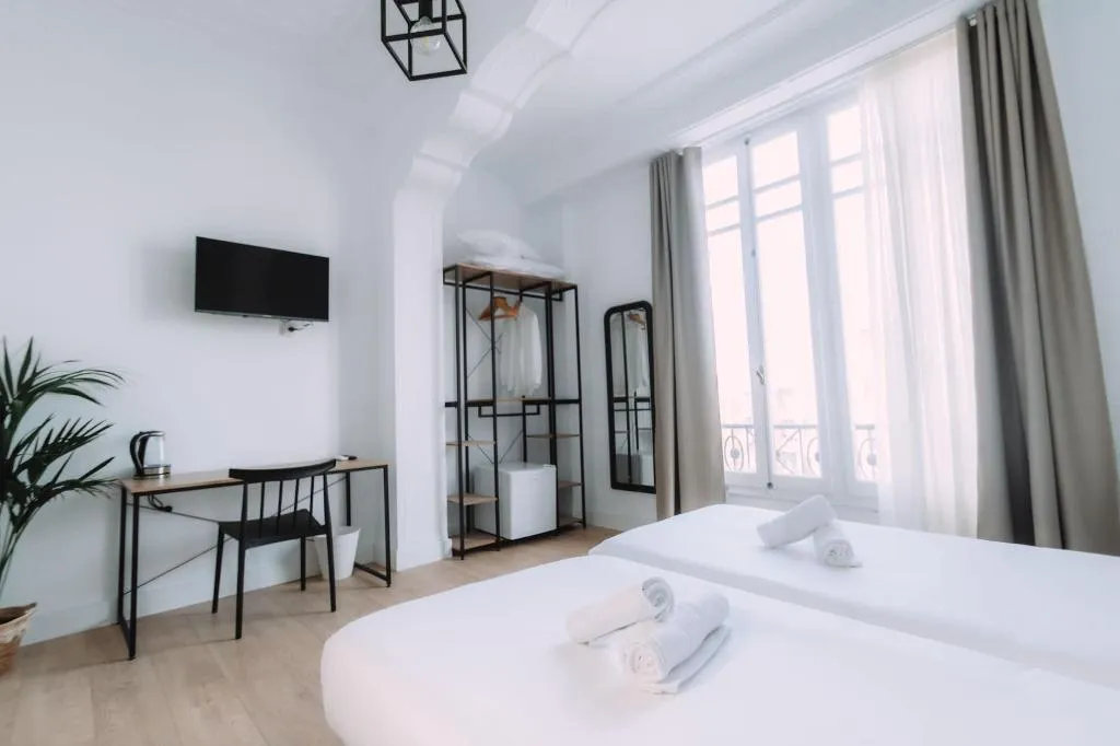 Room, Concept Rooms, Valencia