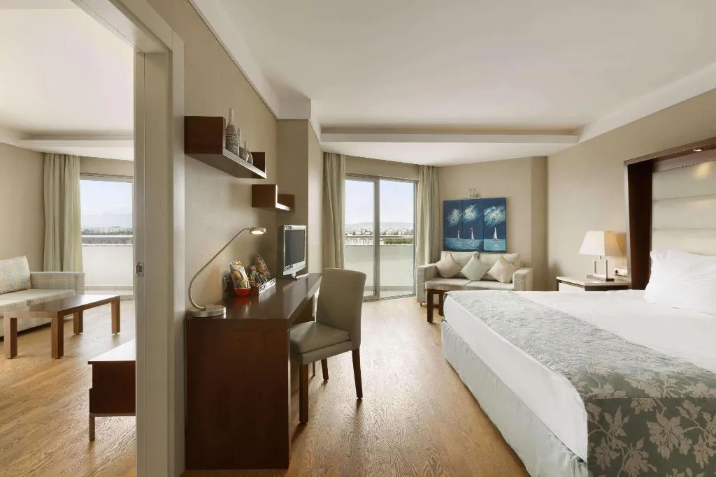 SUITE CAPACITY 3 Room, Ramada Plaza By Wyndham Antalya, Antalya