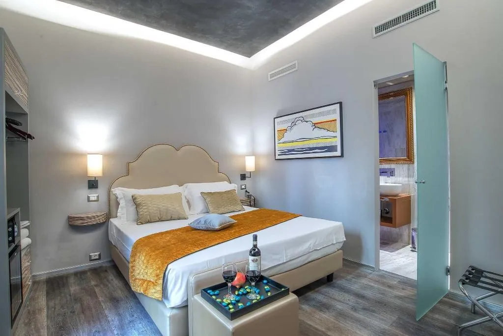 DOUBLE SUPERIOR QUEEN BED Room, Colonna Suite Del Corso, Rome