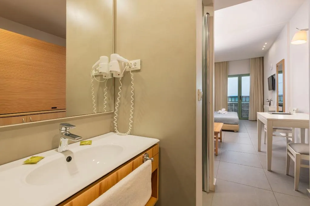 STUDIO STANDARD Room, Erato Beach Hotel, Crete