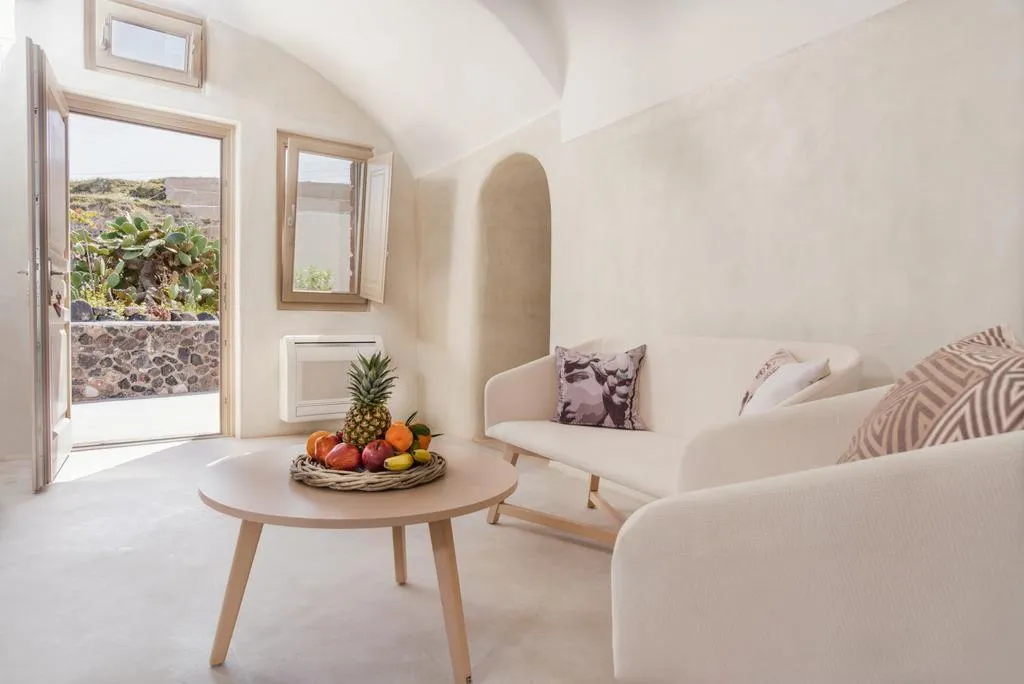 HOME STANDARD Room, Lagadi Suites, Santorini