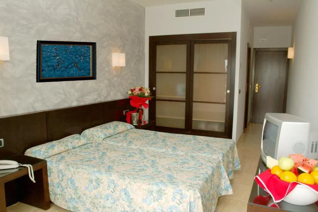 TRIPLE STANDARD Room, htop Palm Beach, Costa Brava