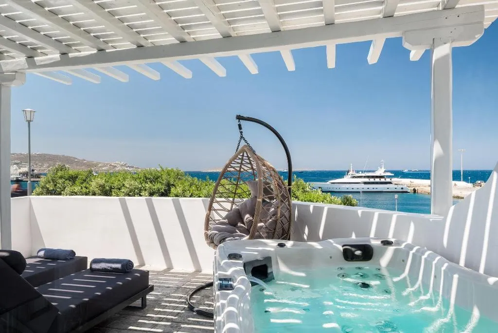 Room, Riva Suites, Mykonos