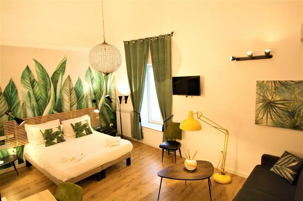 Room, Daily Napoli, Naples