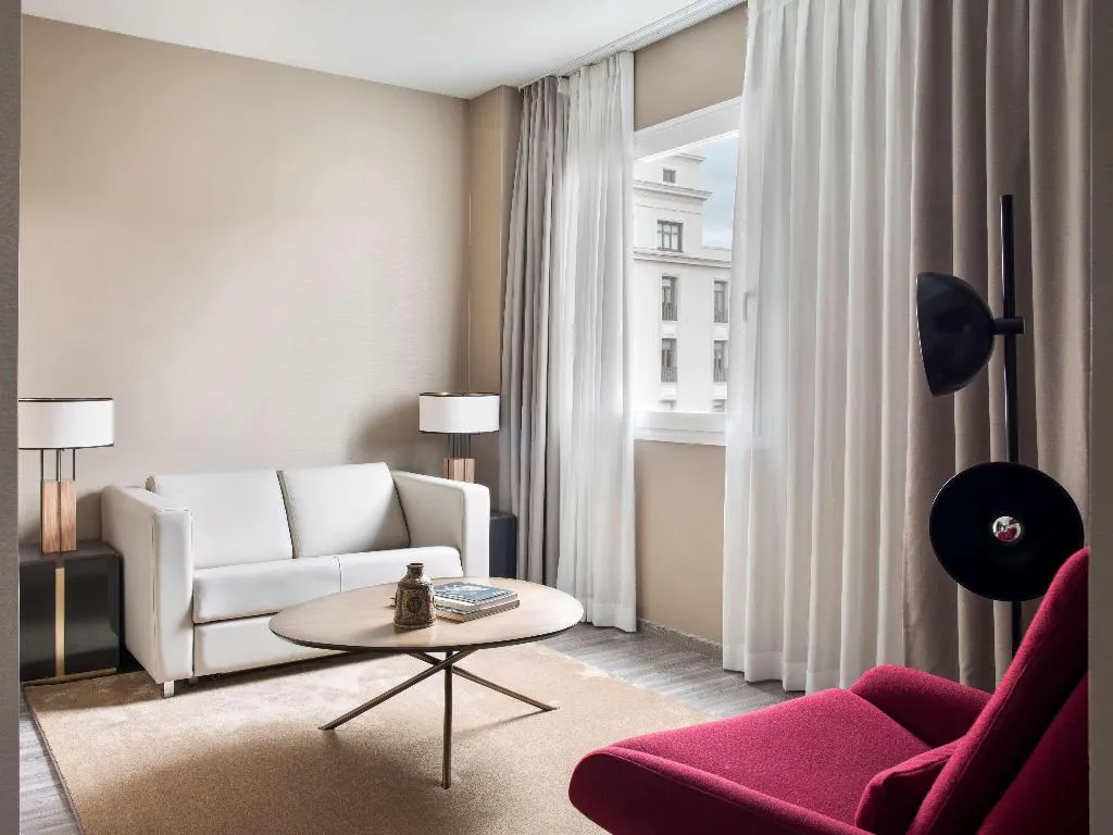 Room, NH Collection Madrid Suecia, Madrid