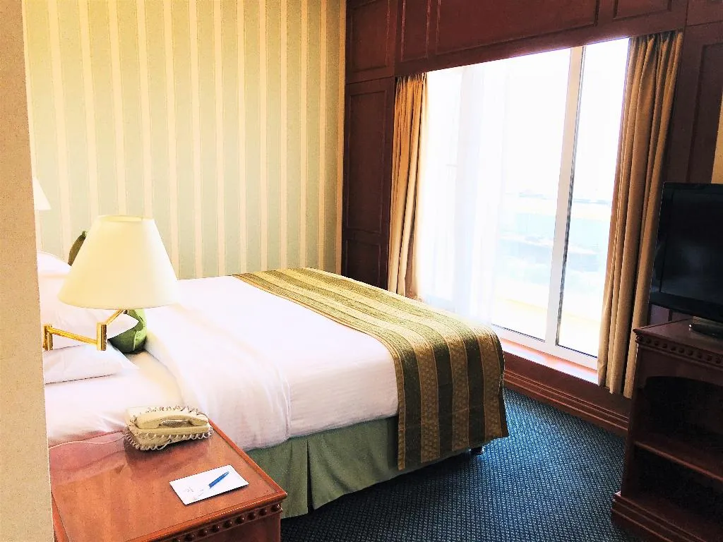 Double or Twin EXECUTIVE Room, Riviera Hotel Dubai, Dubai