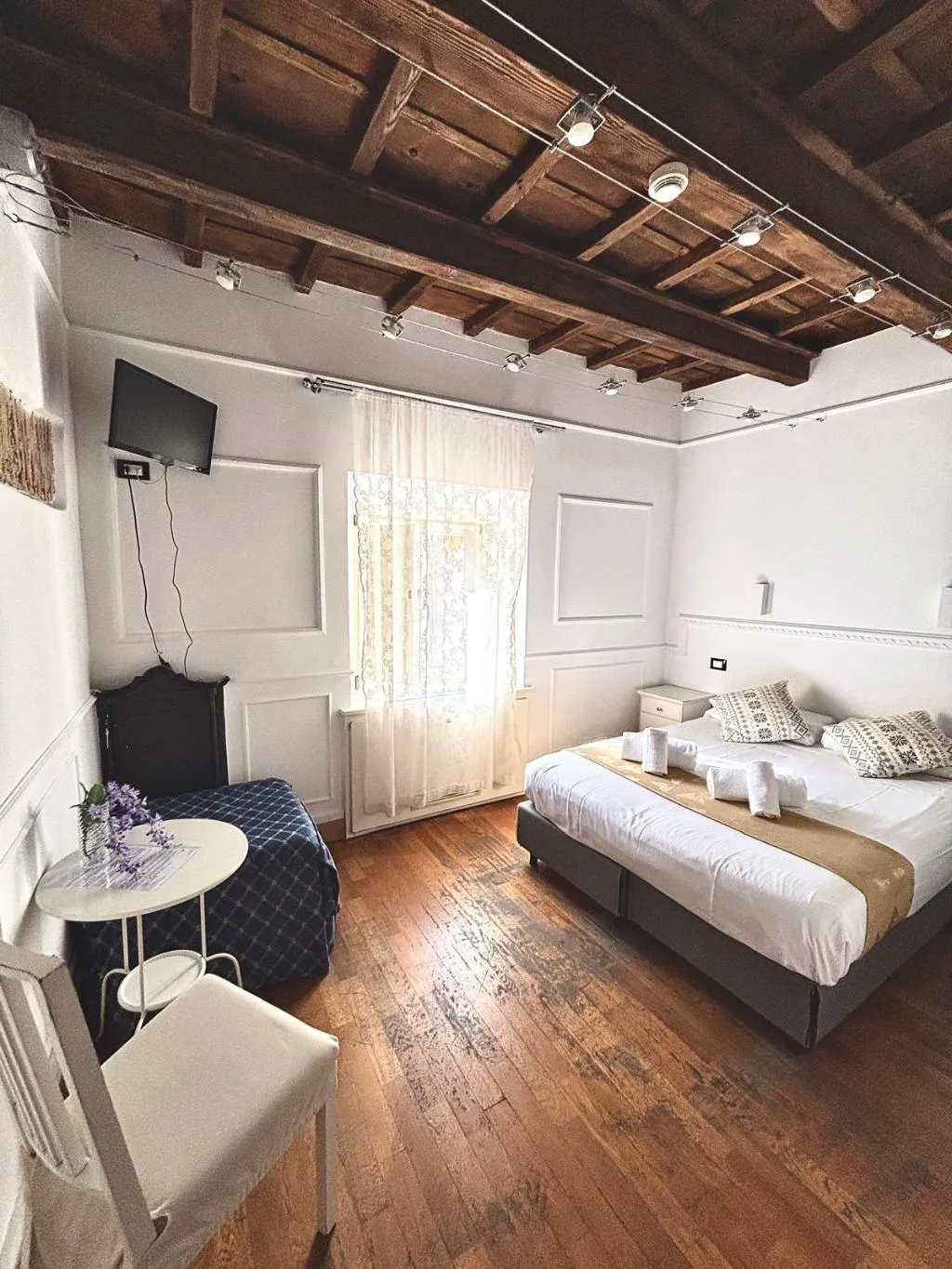 Double or Twin WITH VIEWS Room, Domus Ester, Rome