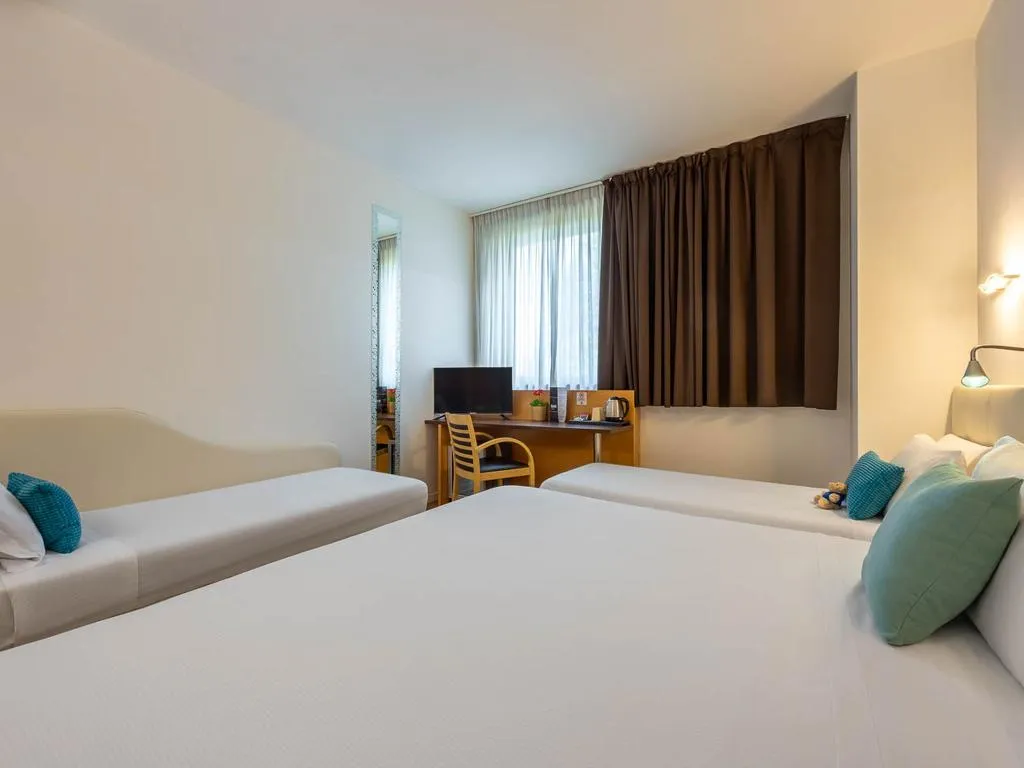 FAMILY ROOM STANDARD Room, iH Hotels Milano Gioia, Milan