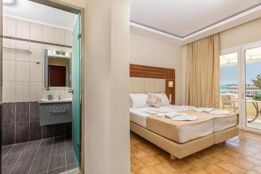 Room CAPACITY 3 Room, Esperia Hotel, Zante