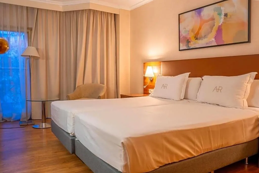 General view, Aparto-Hotel Rosales, Madrid