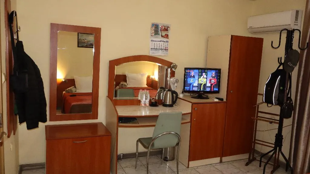 TWIN TWO BEDS Room, Palitra, Varna