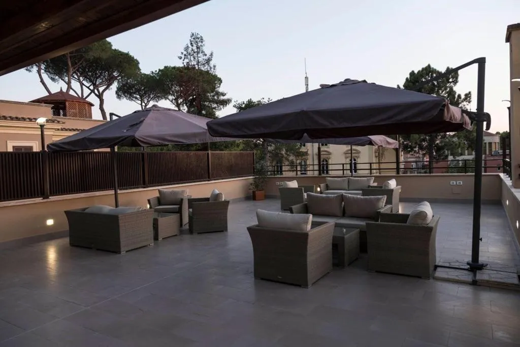 Terrace, Casa per Ferie Checkin Villa Angelina, Rome