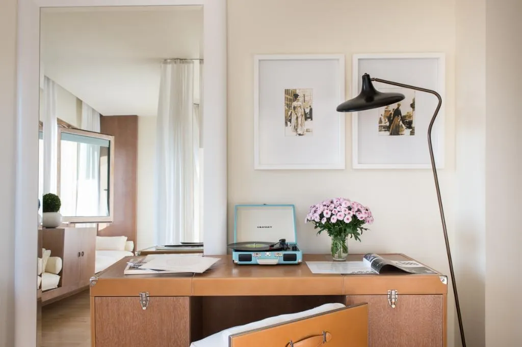 Room, Continentale, Florence