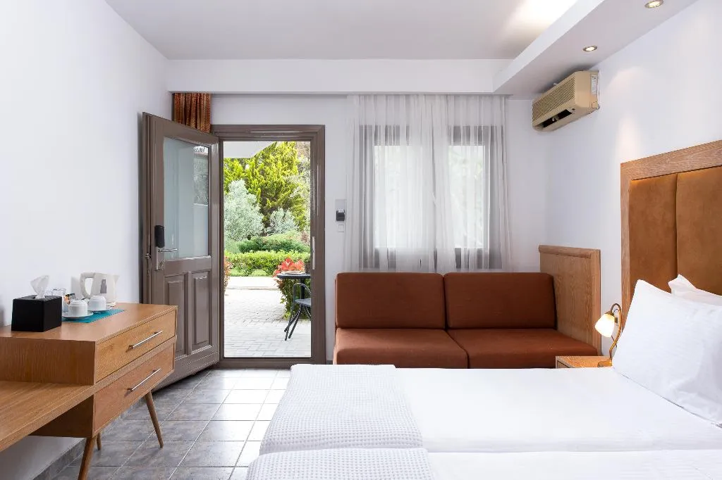 Double or Twin GARDEN VIEW Room, Alexandros Palace Hotel & Suites, Halkidiki