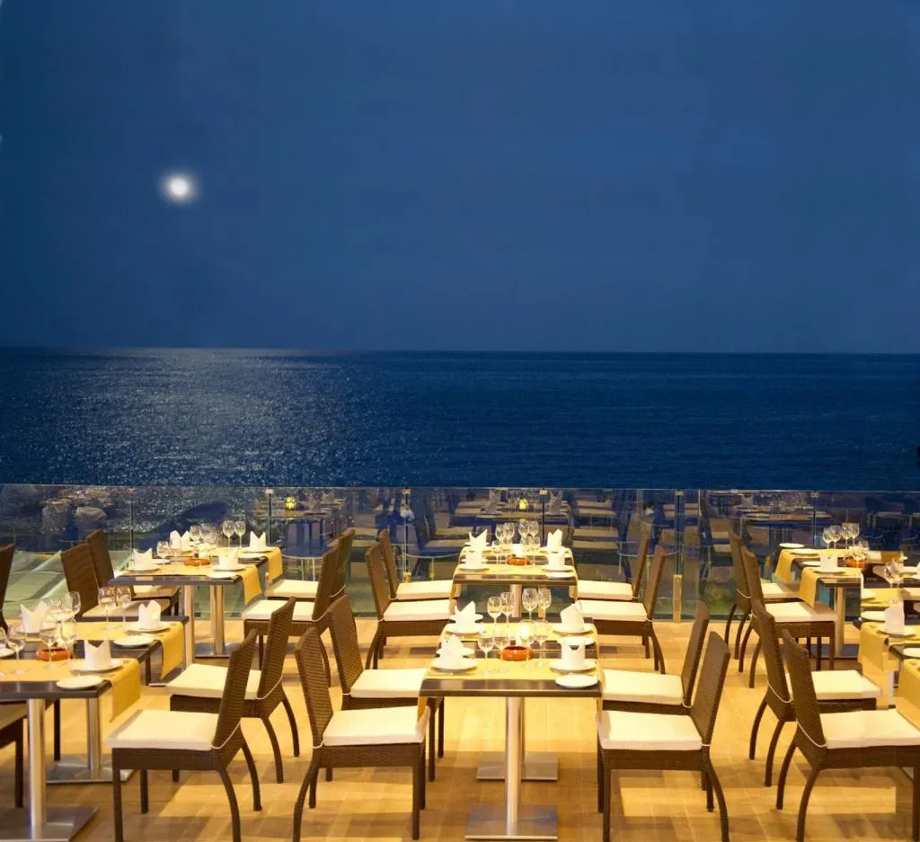 Restaurant, Mare Blue, Crete