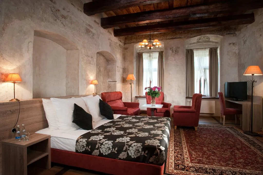 Double or Twin LUXURY Room, Hotel Santi, Krakow